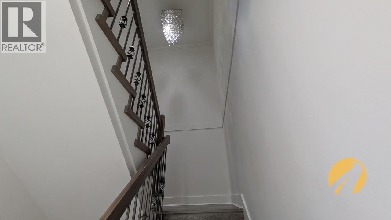 5477 Wales Street Property Photo 7
