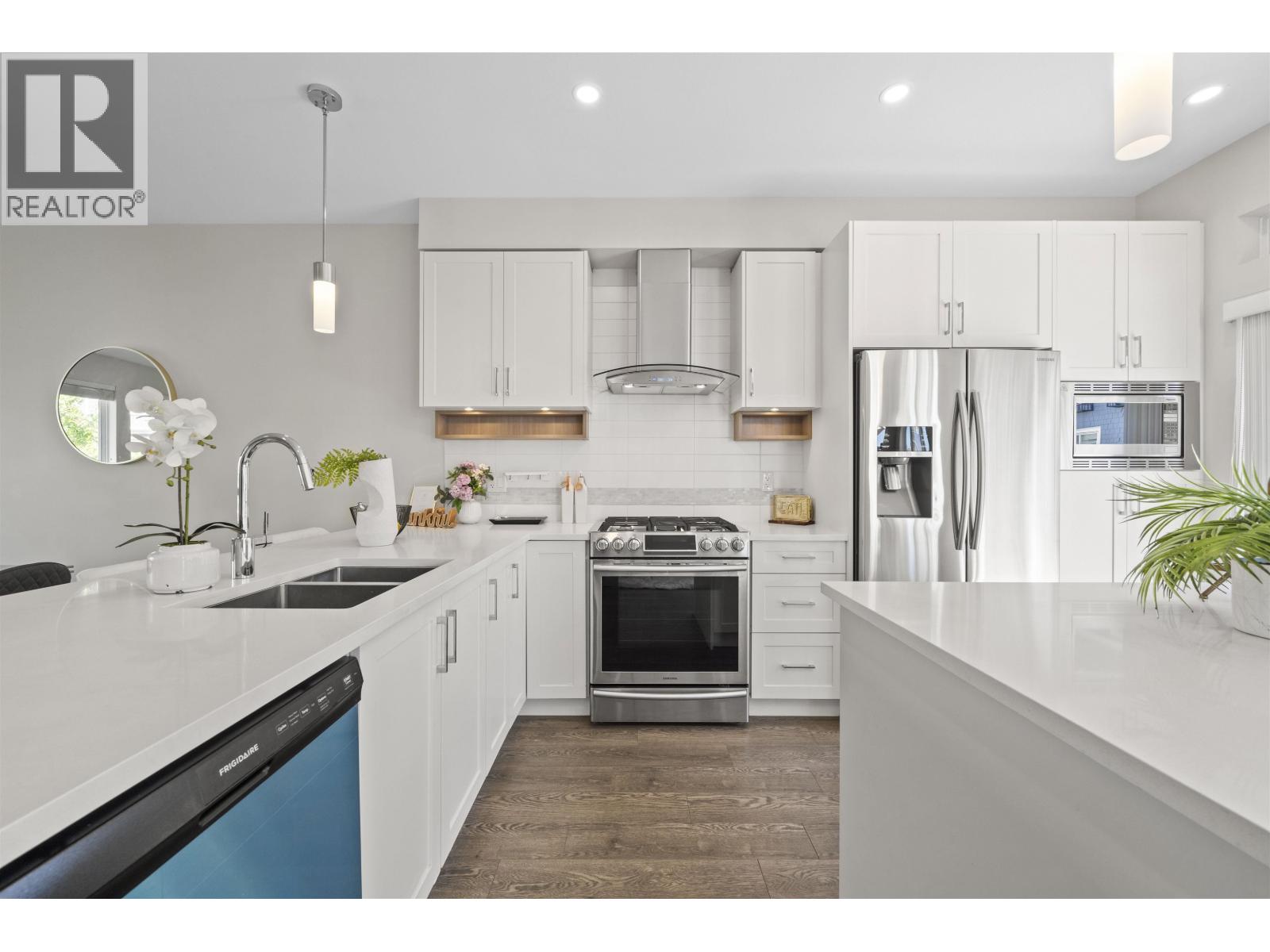305 1784 Osprey Drive Property Photo 13