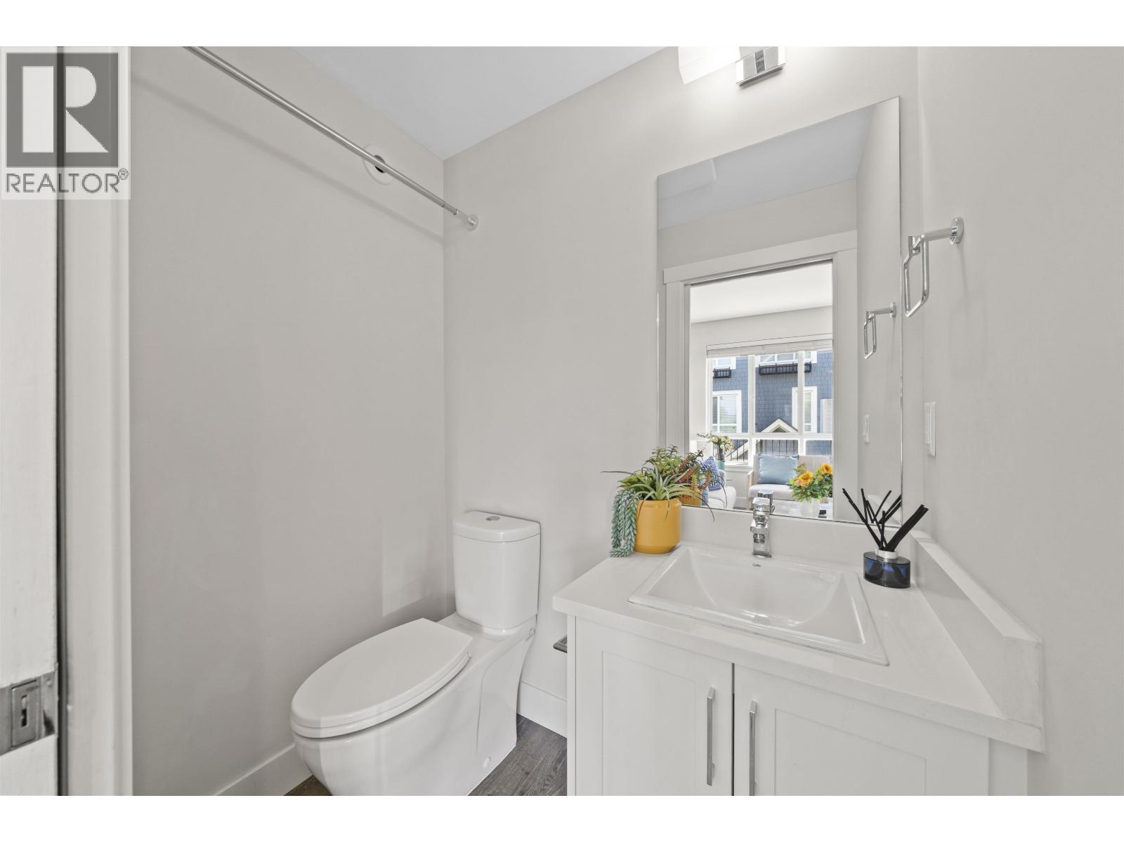 305 1784 Osprey Drive Property Photo 29