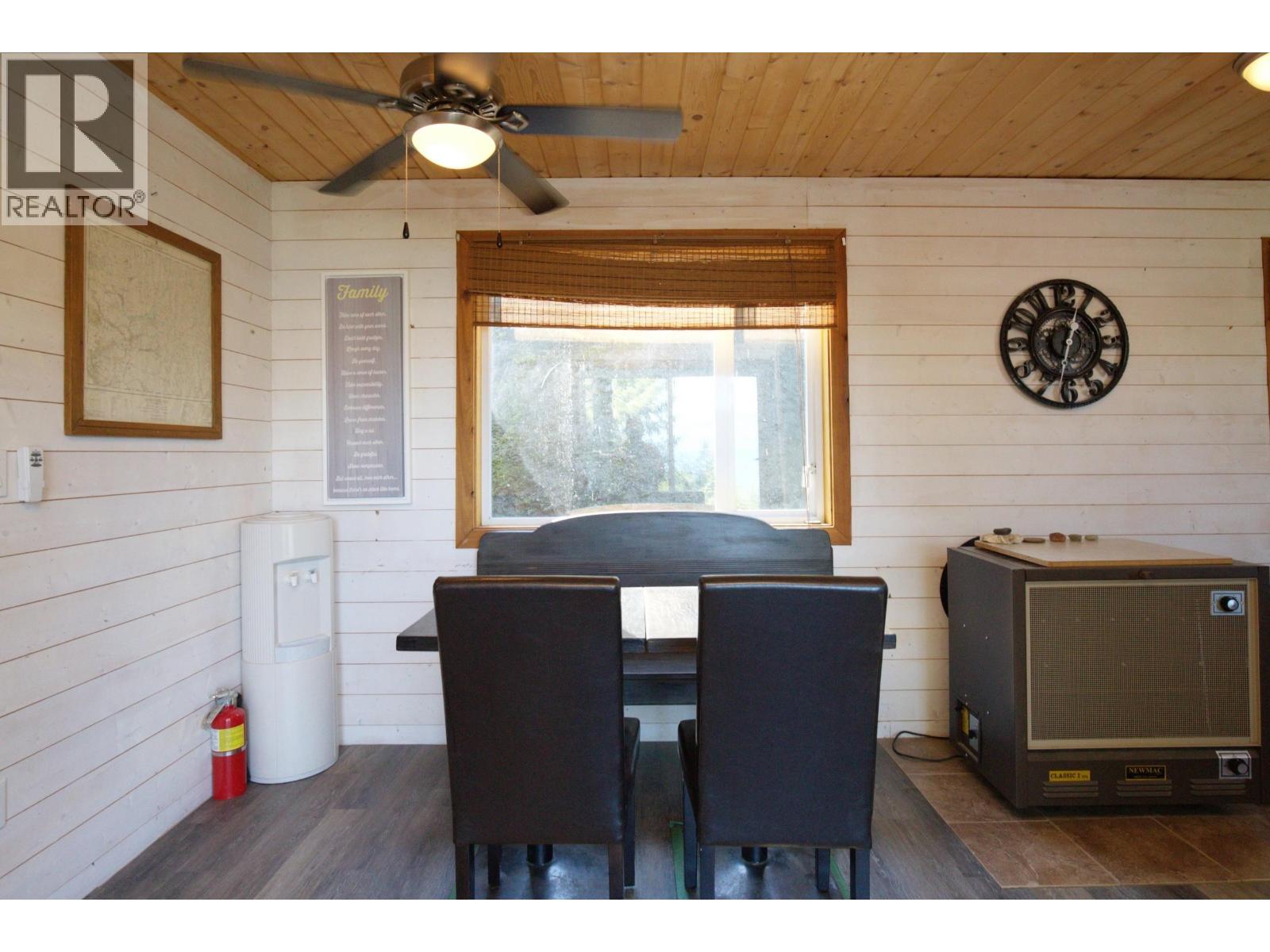5647 Marshall Creek Road Property Photo 12
