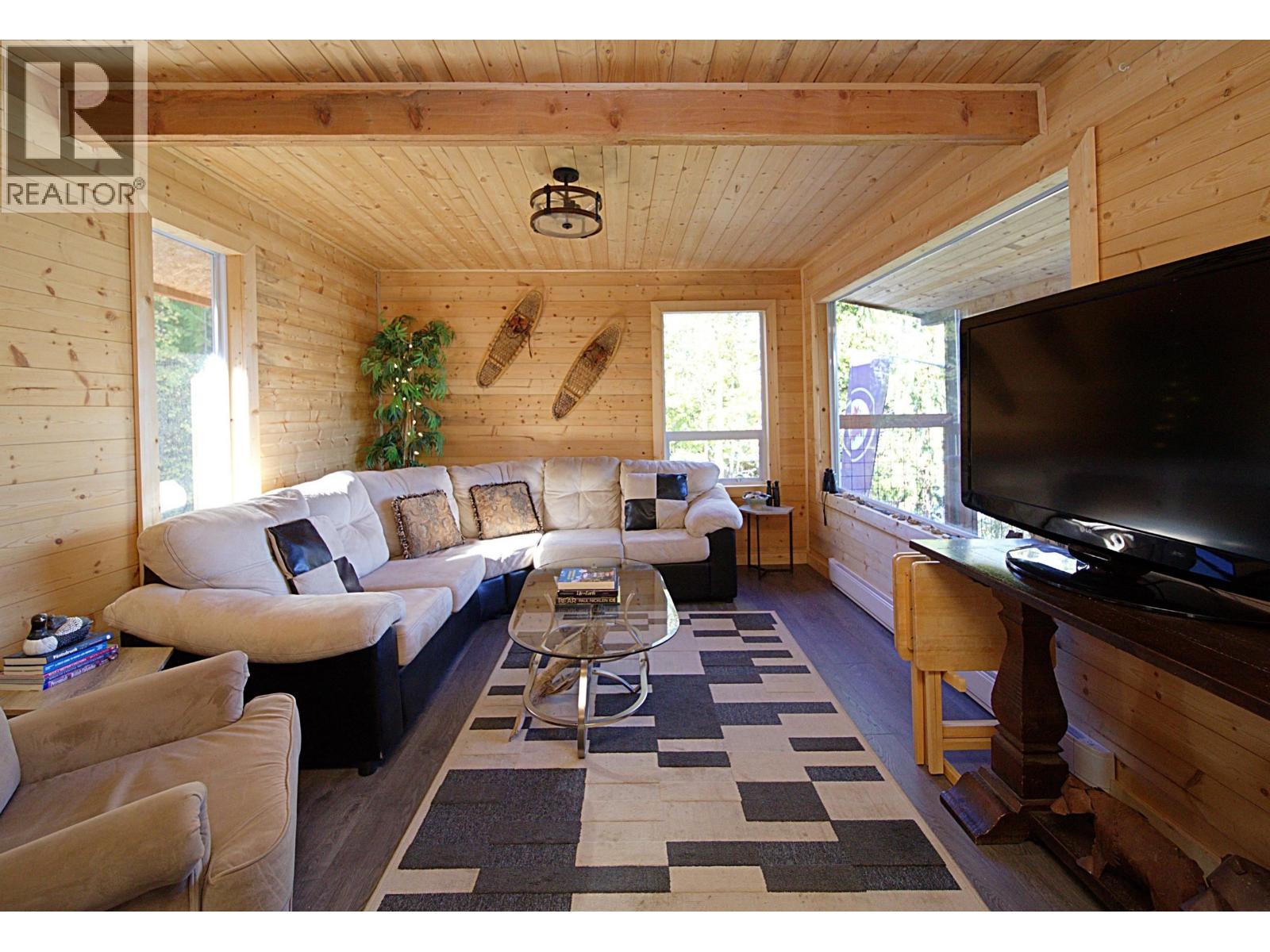 5647 Marshall Creek Road Property Photo 21
