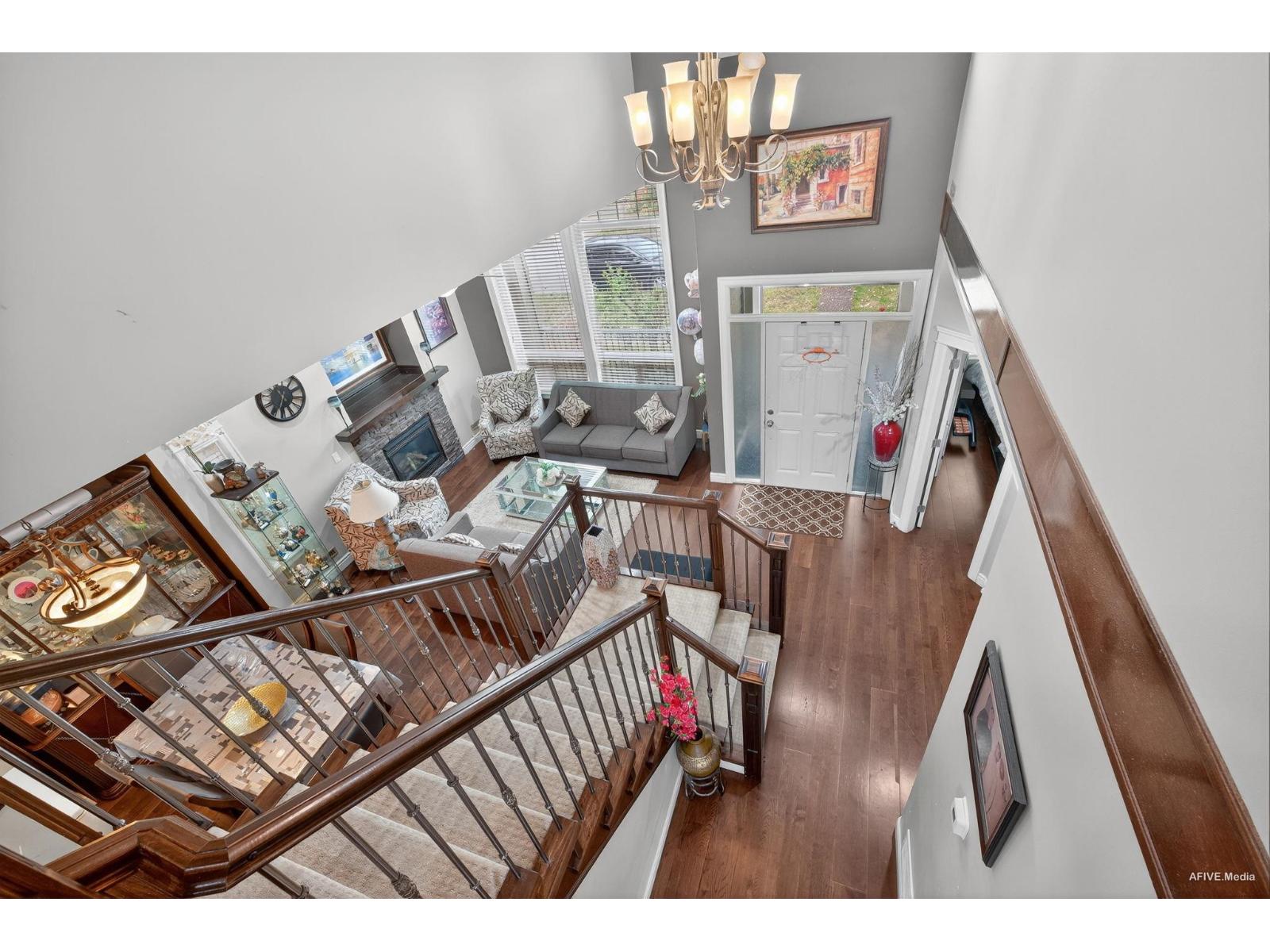 17372 64 A Avenue Property Photo 30