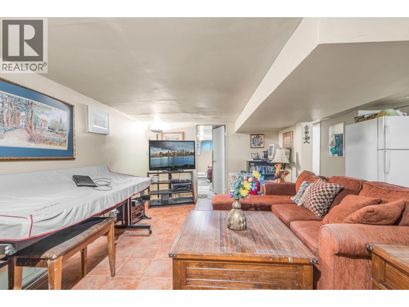 2141 Marine Way Property Photo 32