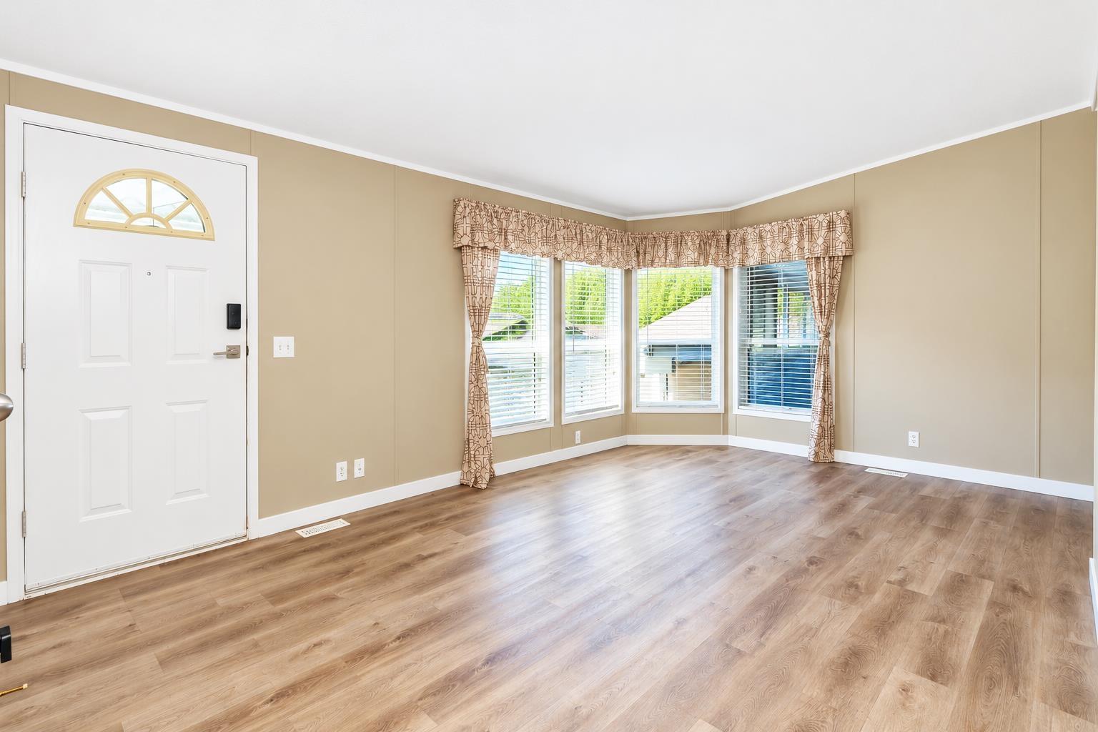 91 41168 Lougheed Highway Property Photo 9
