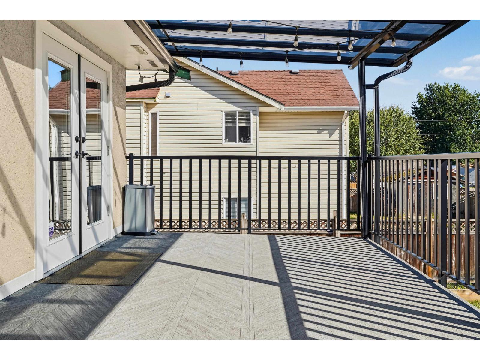 27292 29a Avenue Property Photo 27