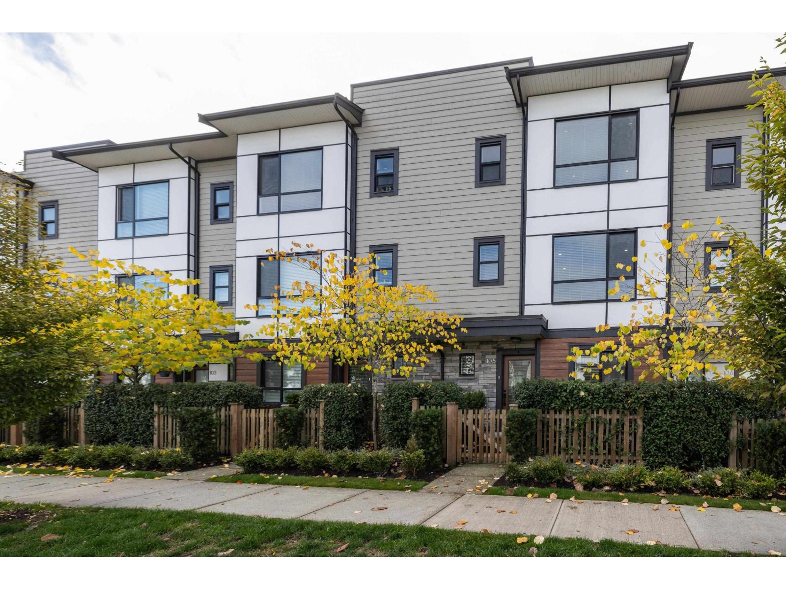105 20150 81 Avenue Property Photo 2