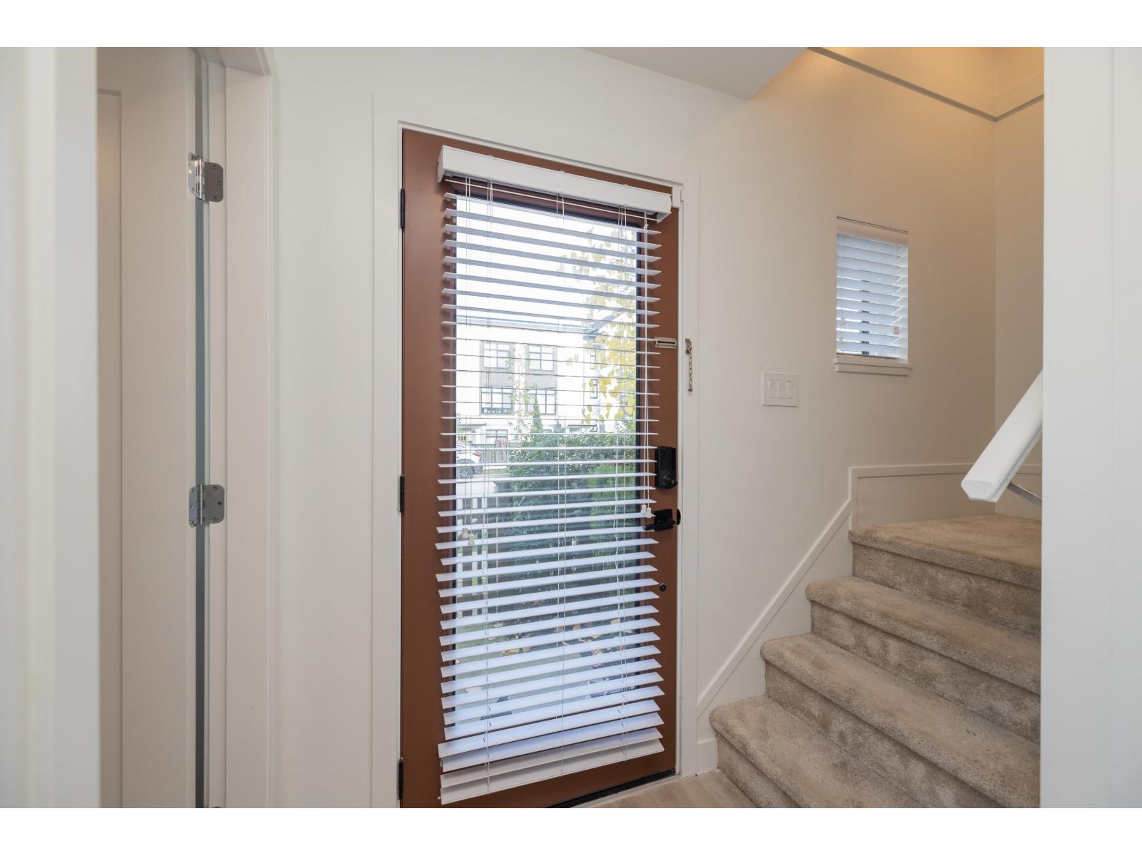 105 20150 81 Avenue Property Photo 4