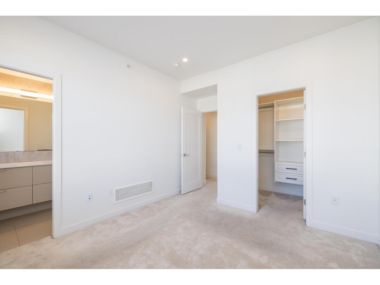 105 20150 81 Avenue Property Photo 21