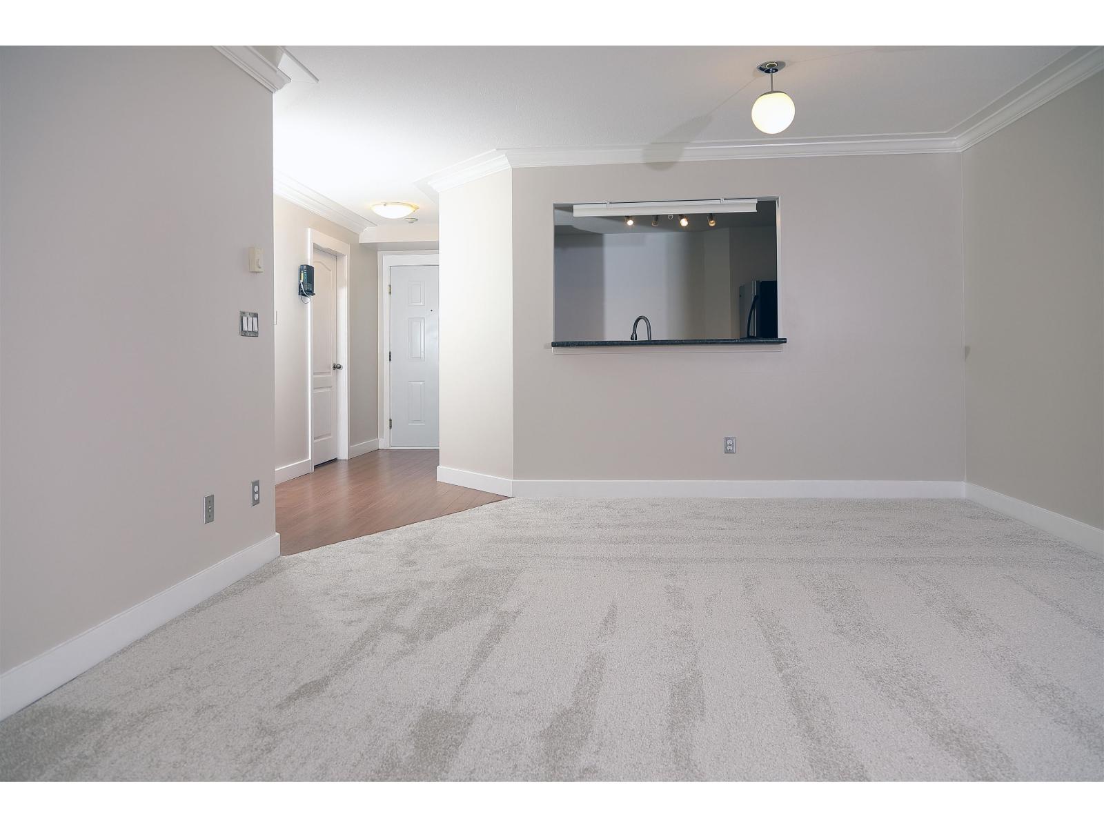 206 12633 72 Avenue Property Photo 6