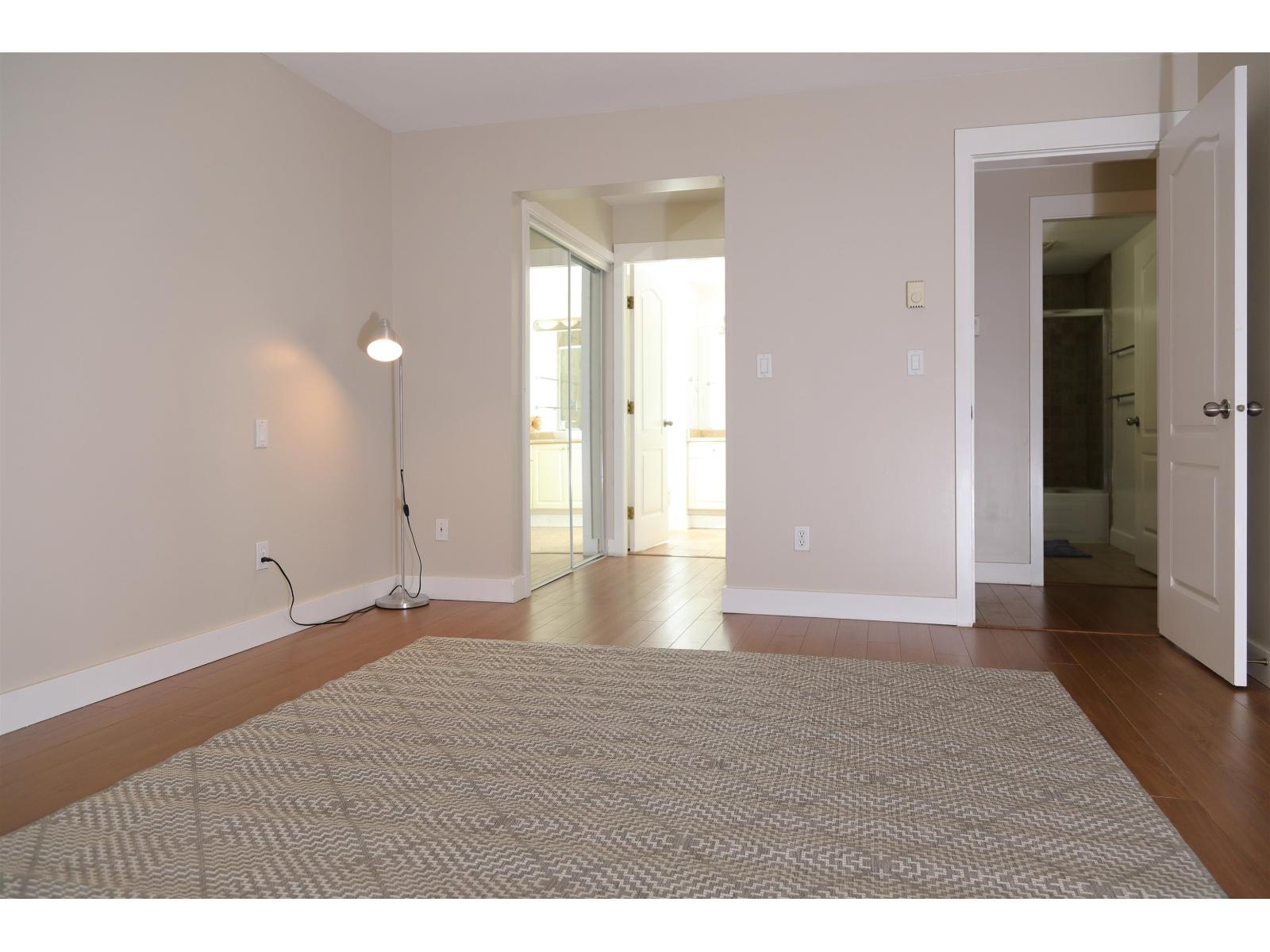 206 12633 72 Avenue Property Photo 12