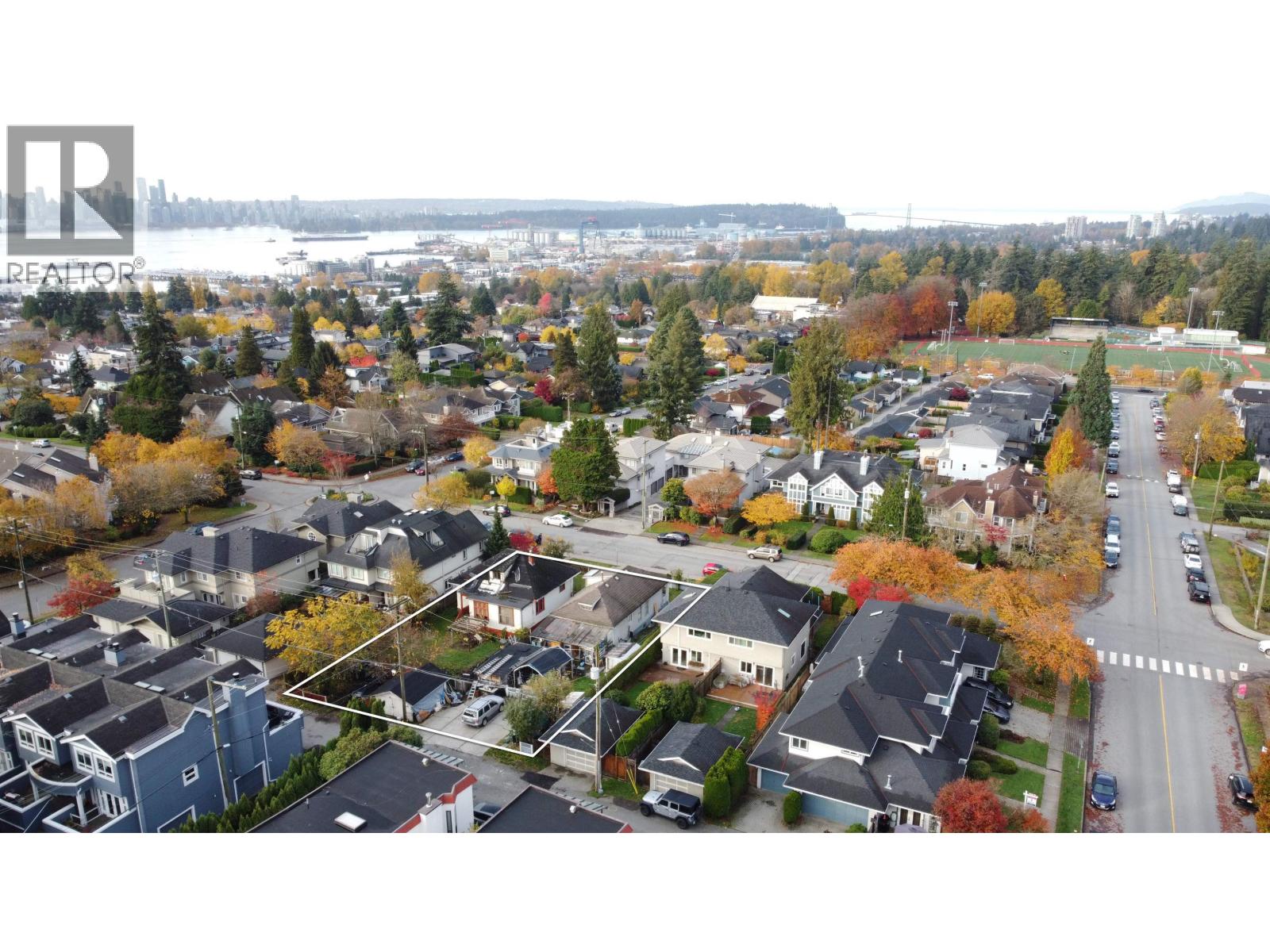 1632 Mahon Avenue Property Photo 3