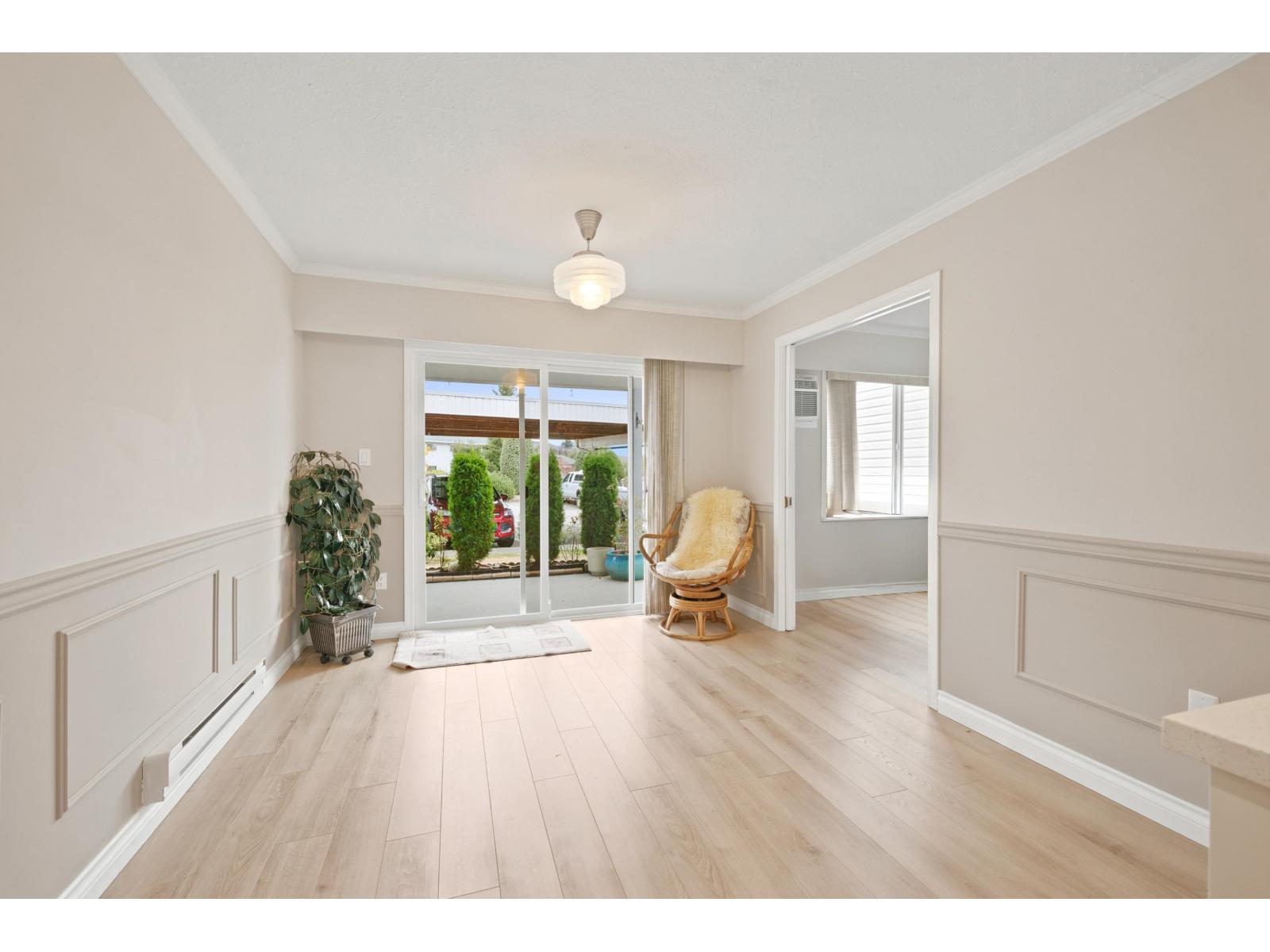 129 32691 Garibaldi Drive Property Photo 10