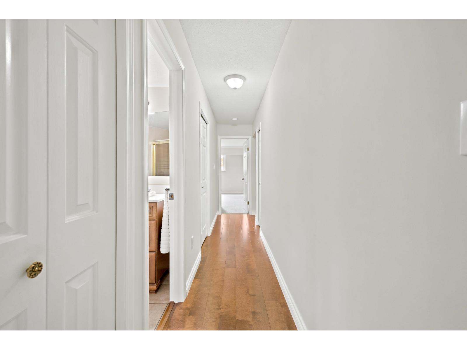 129 32691 Garibaldi Drive Property Photo 14