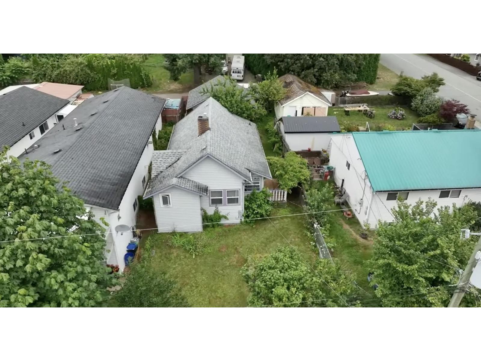 32881 1st Avenue Property Photo 2