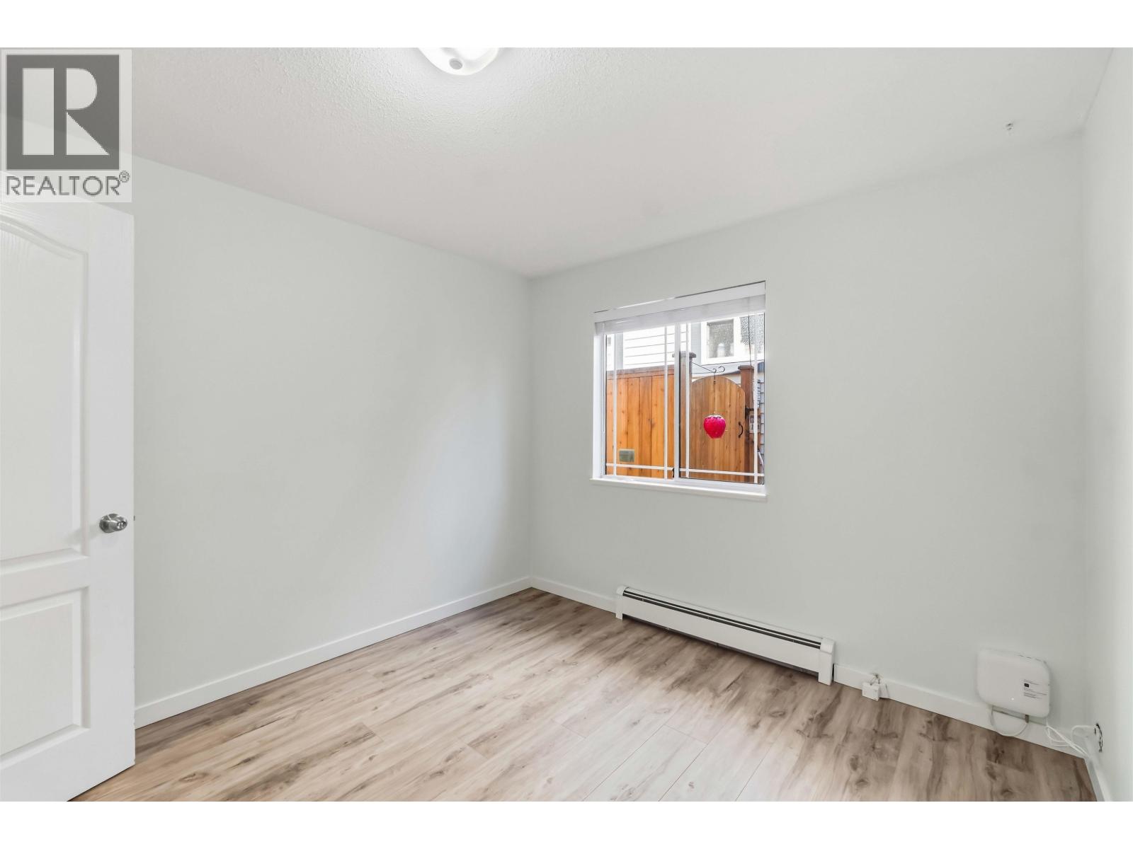 20225 Lorne Avenue Property Photo 19