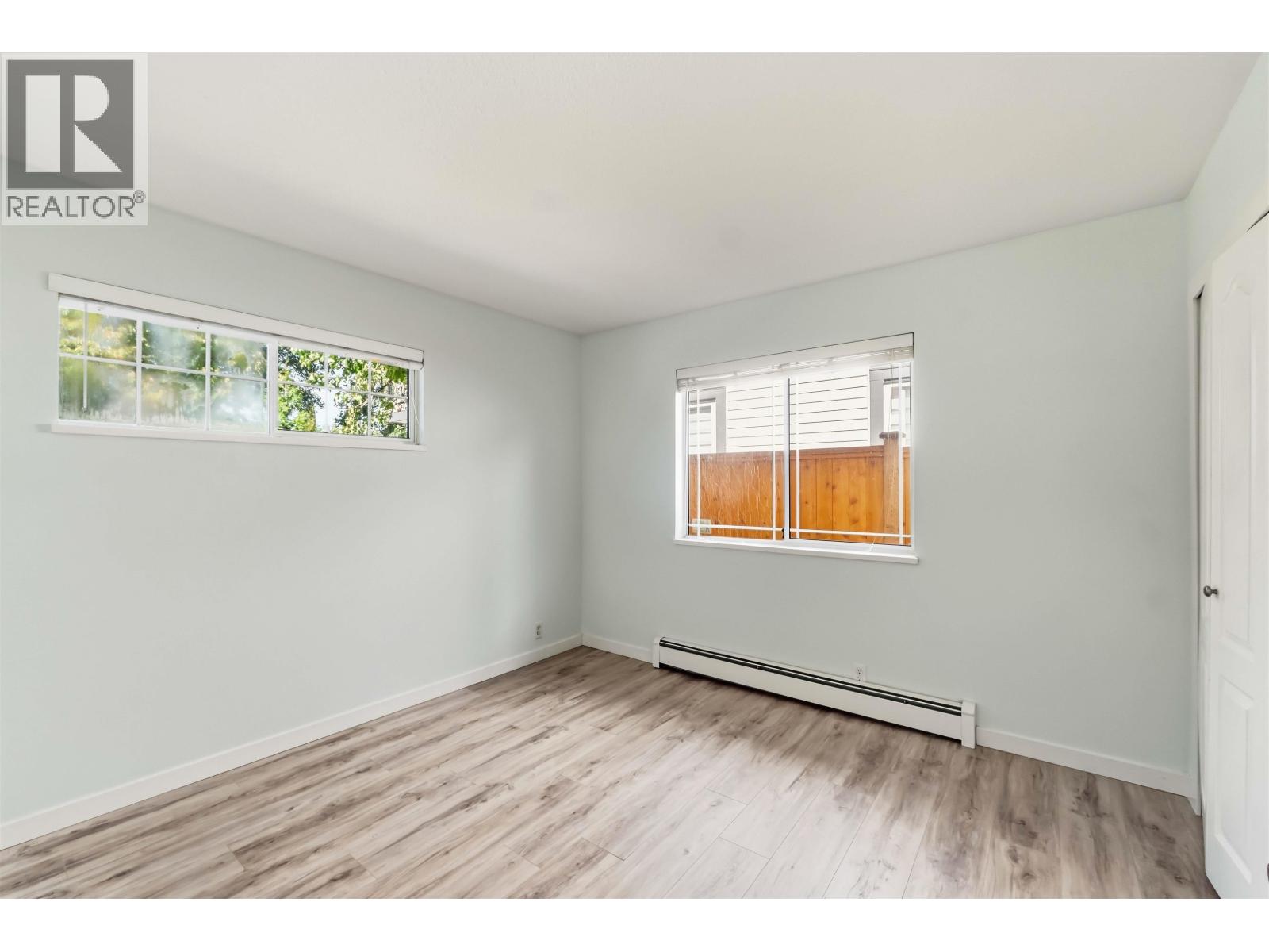 20225 Lorne Avenue Property Photo 22