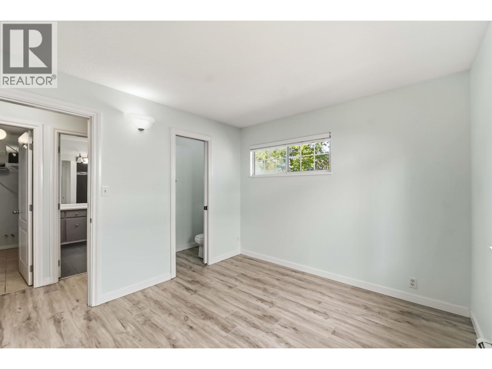 20225 Lorne Avenue Property Photo 23