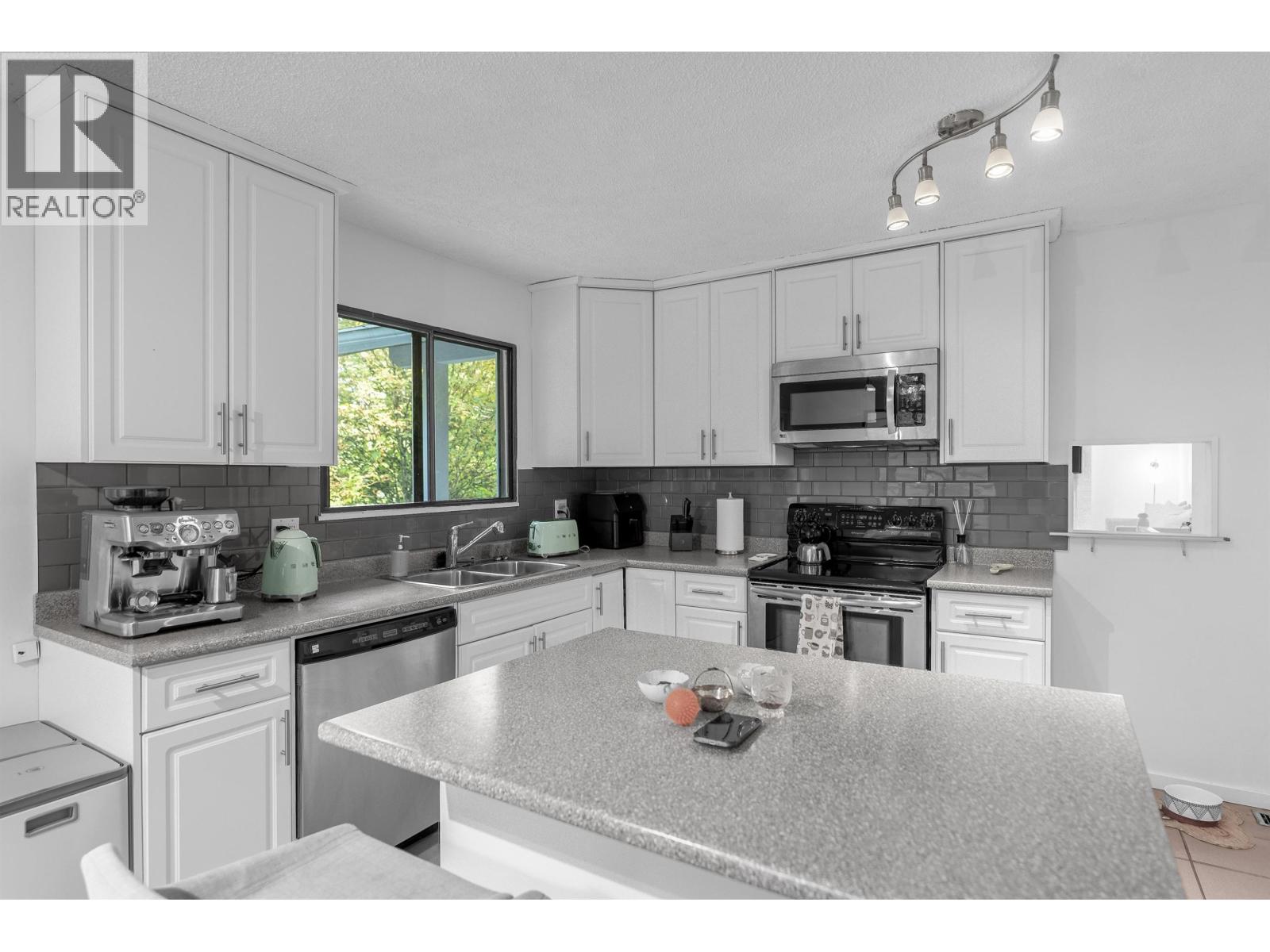 1835 Arborlynn Drive Property Photo 13