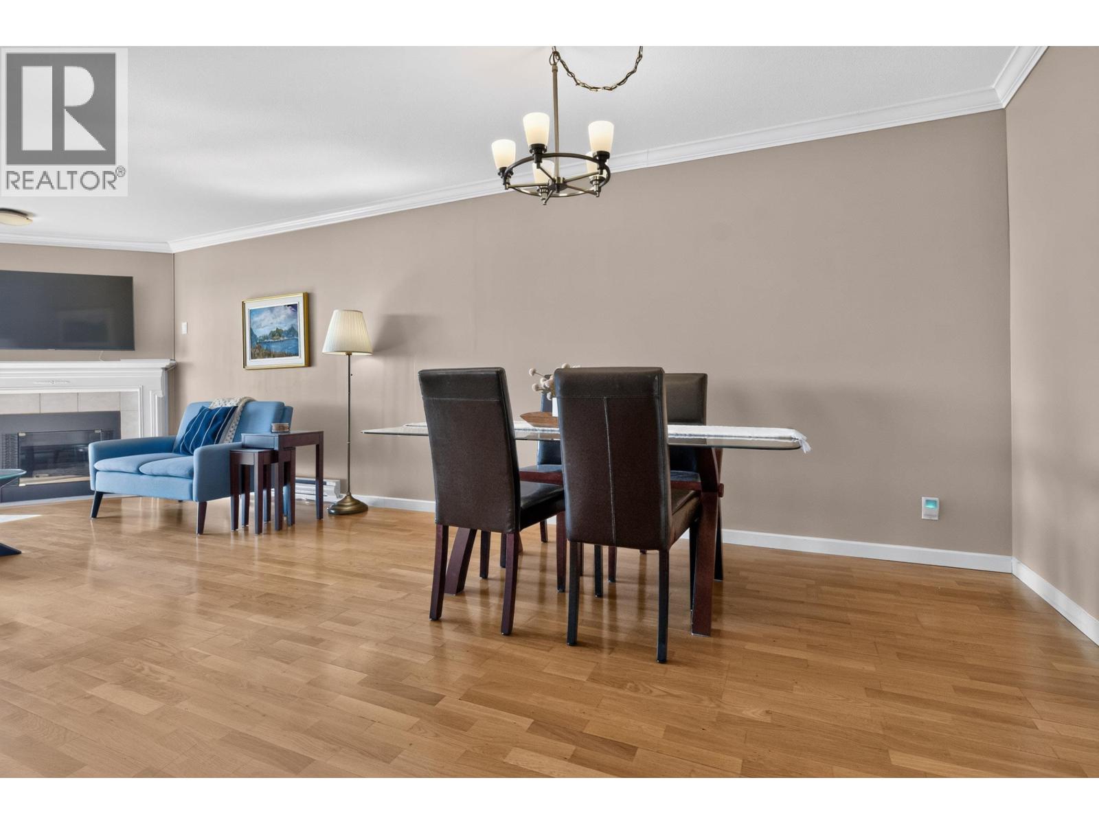 101 455 Bromley Street Property Photo 6