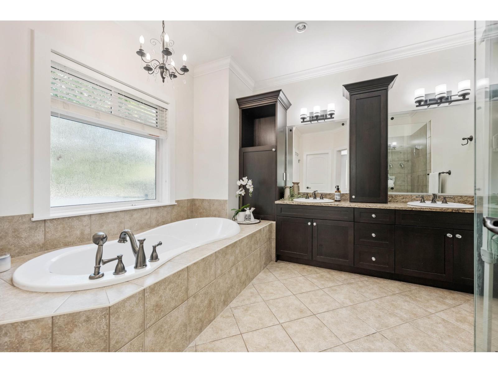 23107 80 Avenue Property Photo 26