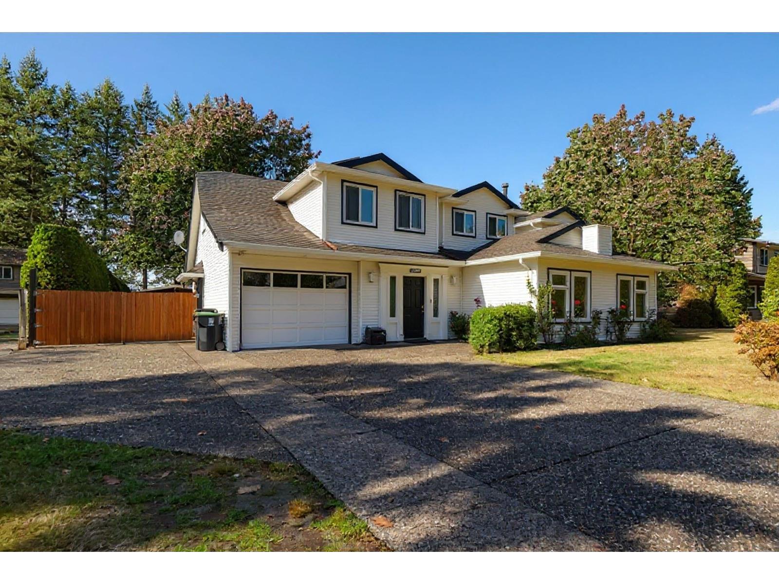 5757 244b Street Property Photo 2