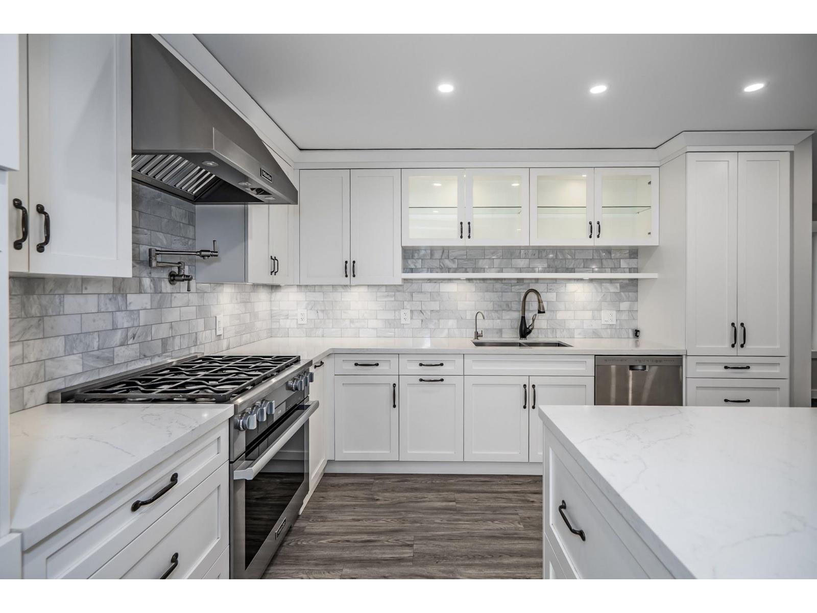 5757 244b Street Property Photo 12
