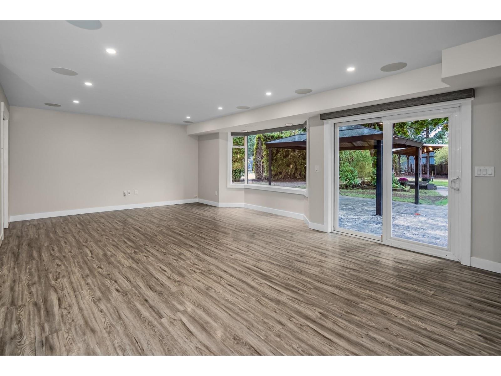 5757 244b Street Property Photo 14