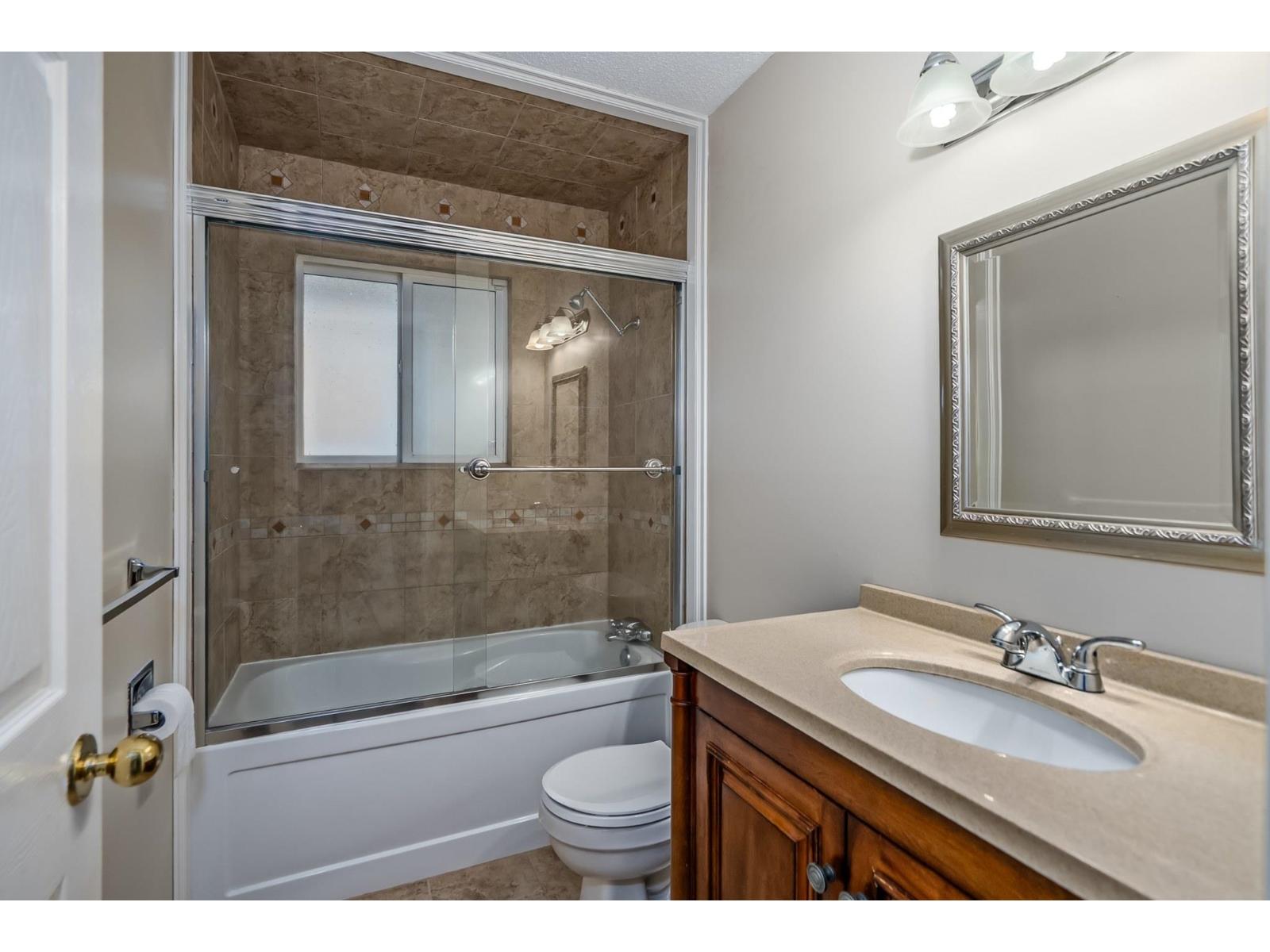 5757 244b Street Property Photo 19