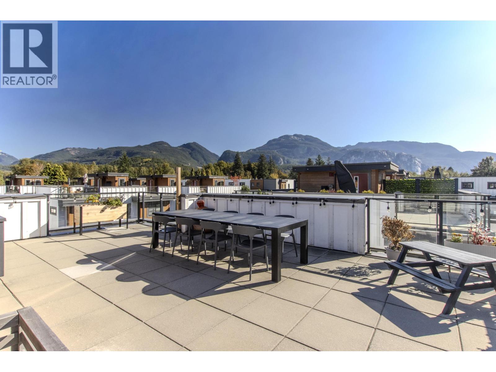 16 39769 Government Road Property Photo 21
