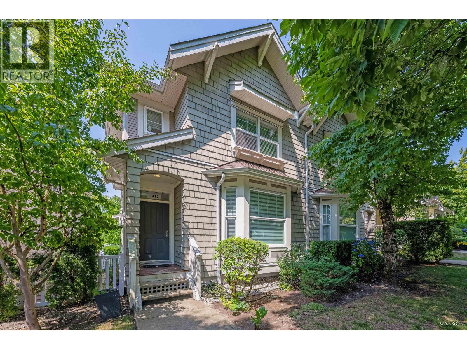 1412 Marguerite Street Property Photo 1