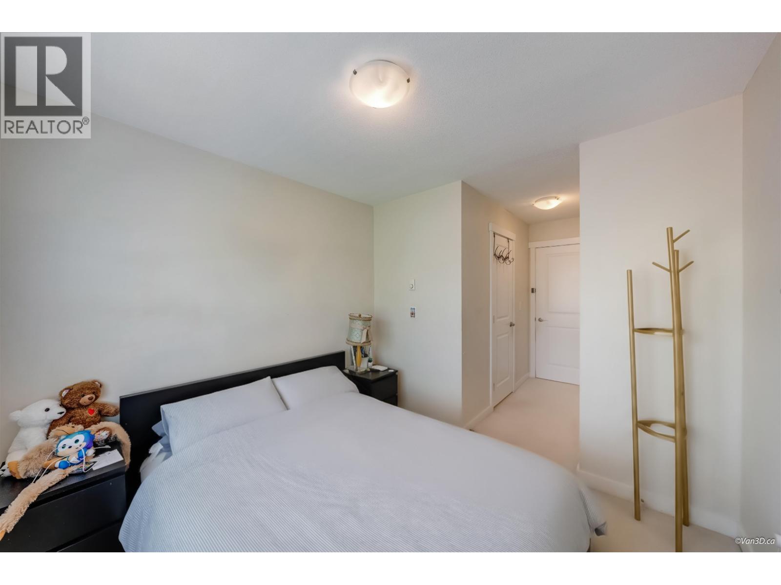 1412 Marguerite Street Property Photo 21