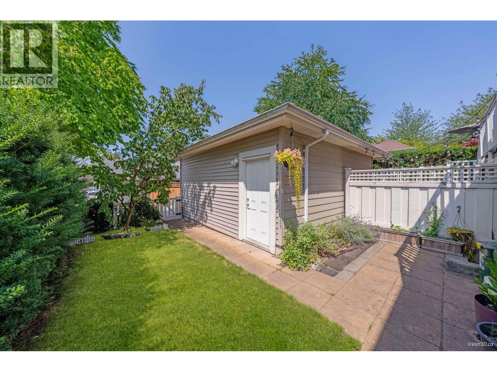 1412 Marguerite Street Property Photo 33