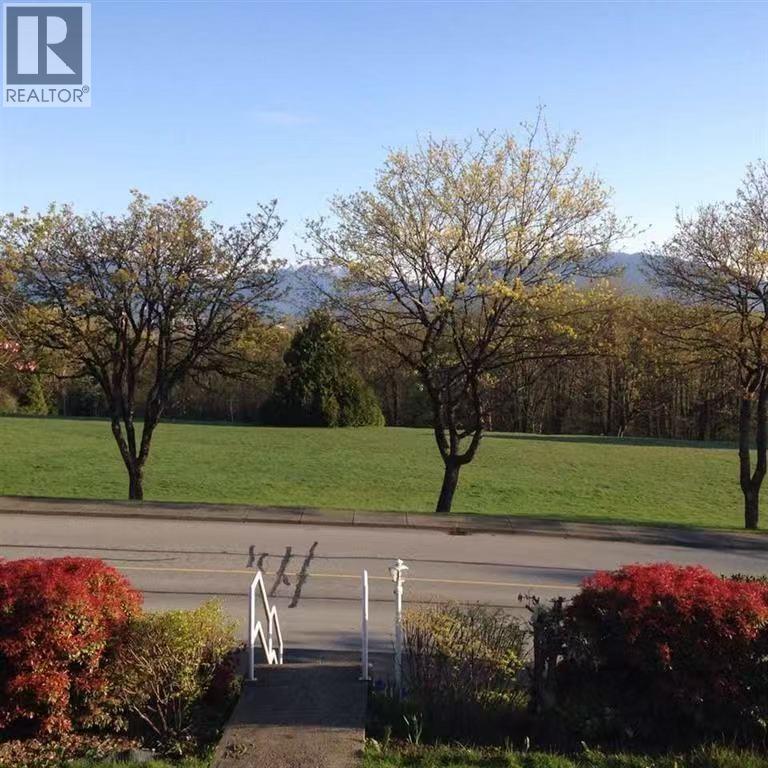 4854 Bond Street Property Photo 1