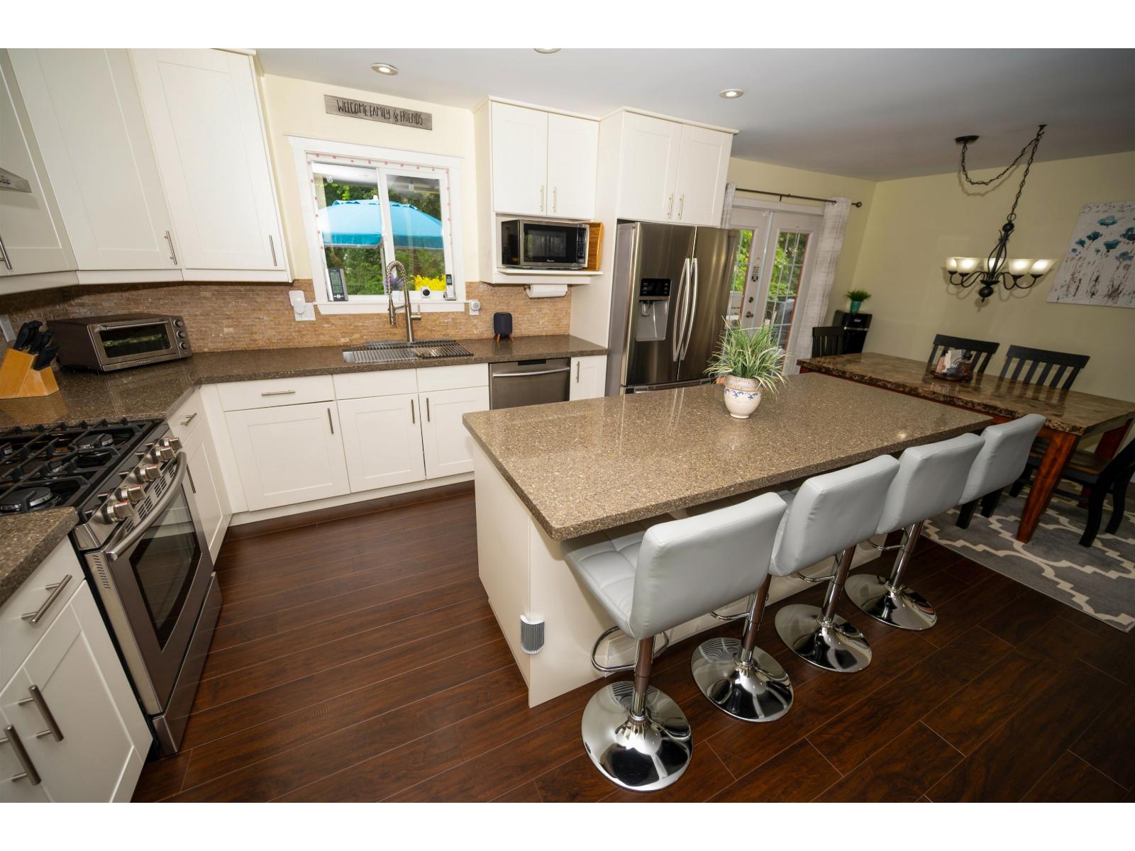 4536 199a Street Property Photo 11