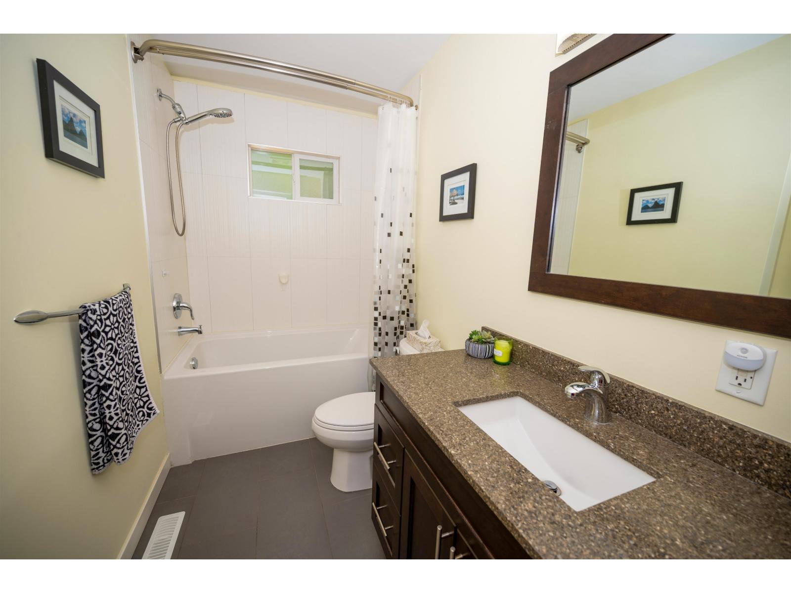 4536 199a Street Property Photo 24