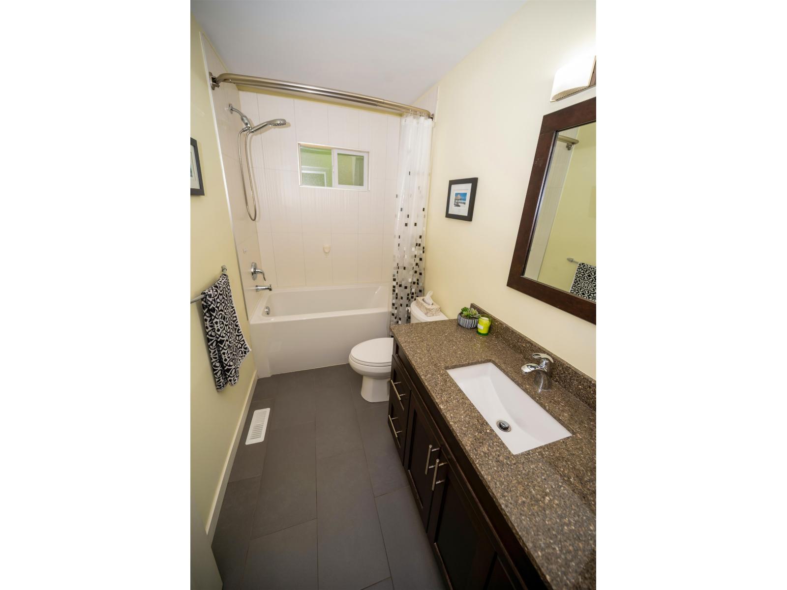 4536 199a Street Property Photo 25