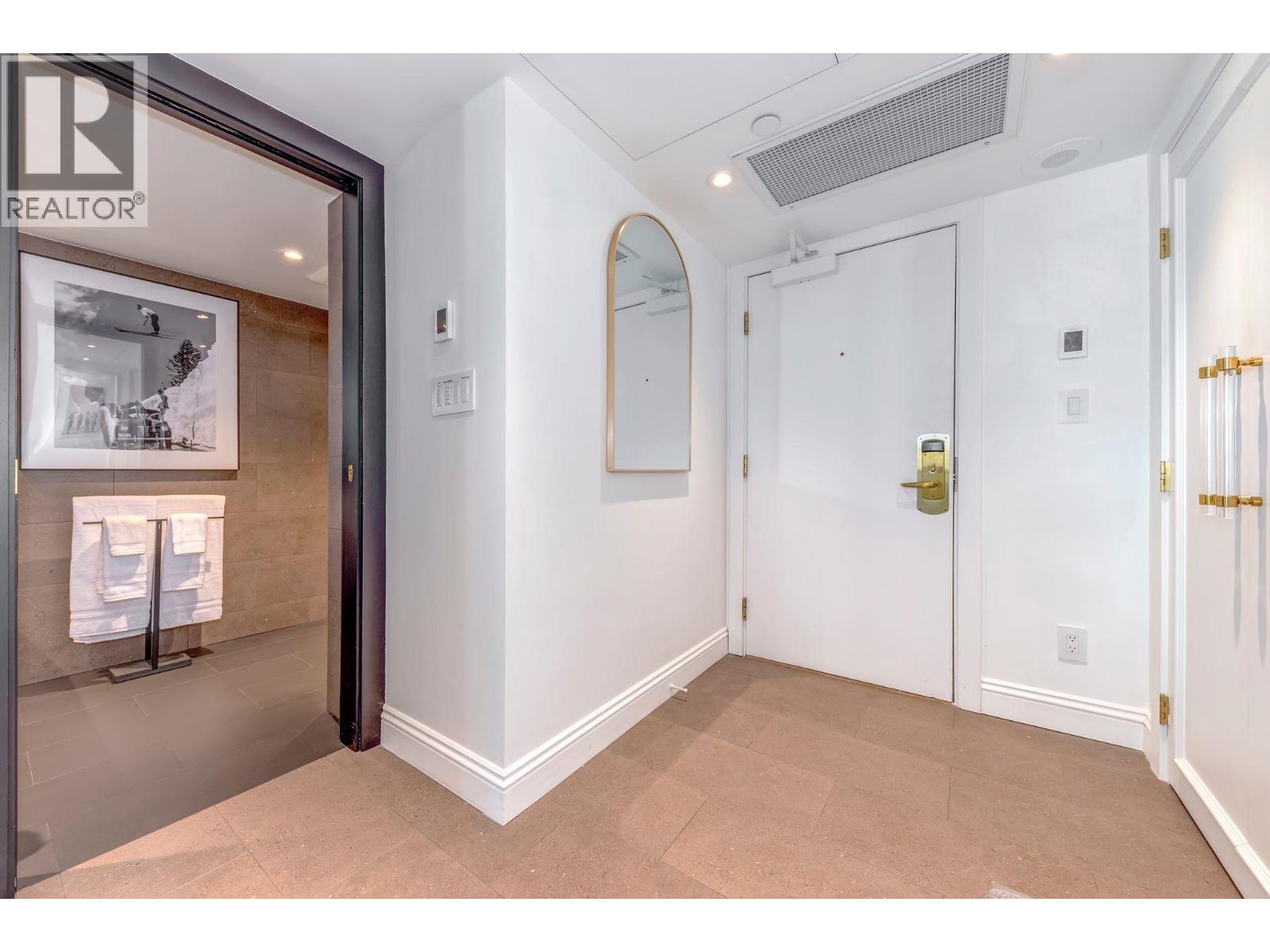 401 4557 Blackcomb Way Property Photo 5