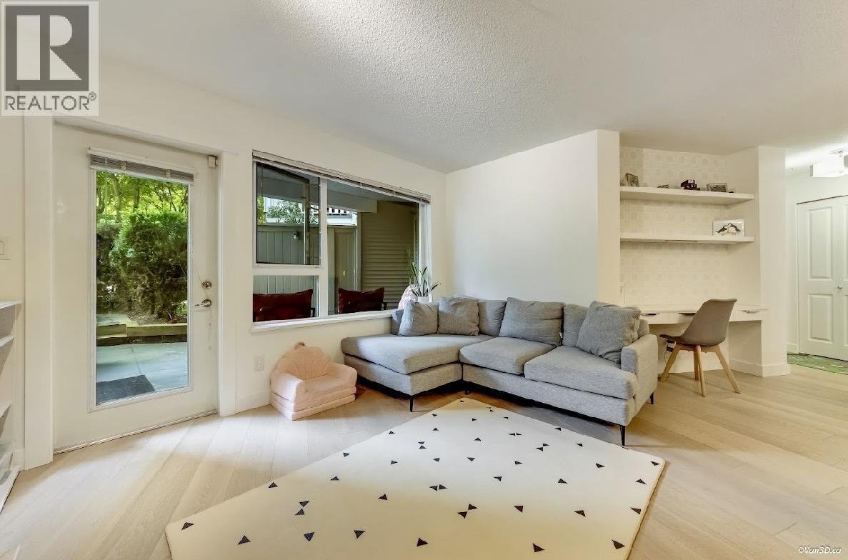 116 4723 Dawson Street Property Photo 3