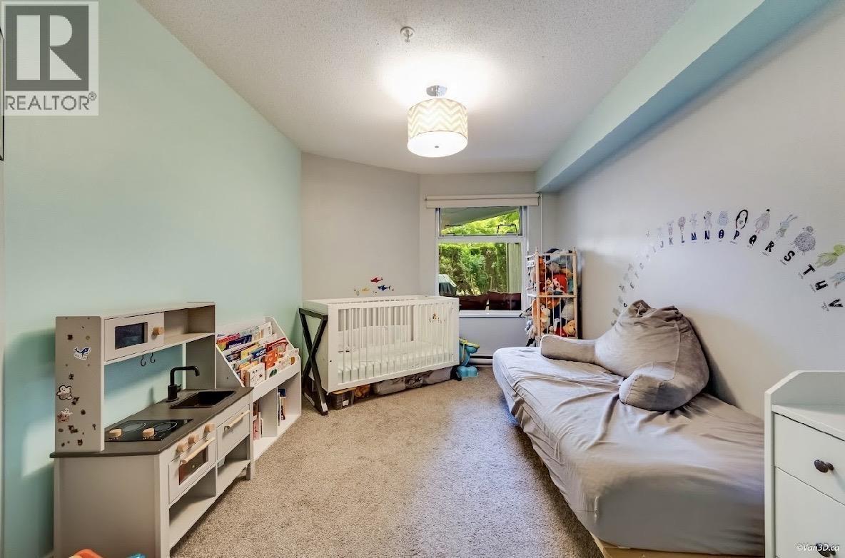 116 4723 Dawson Street Property Photo 9