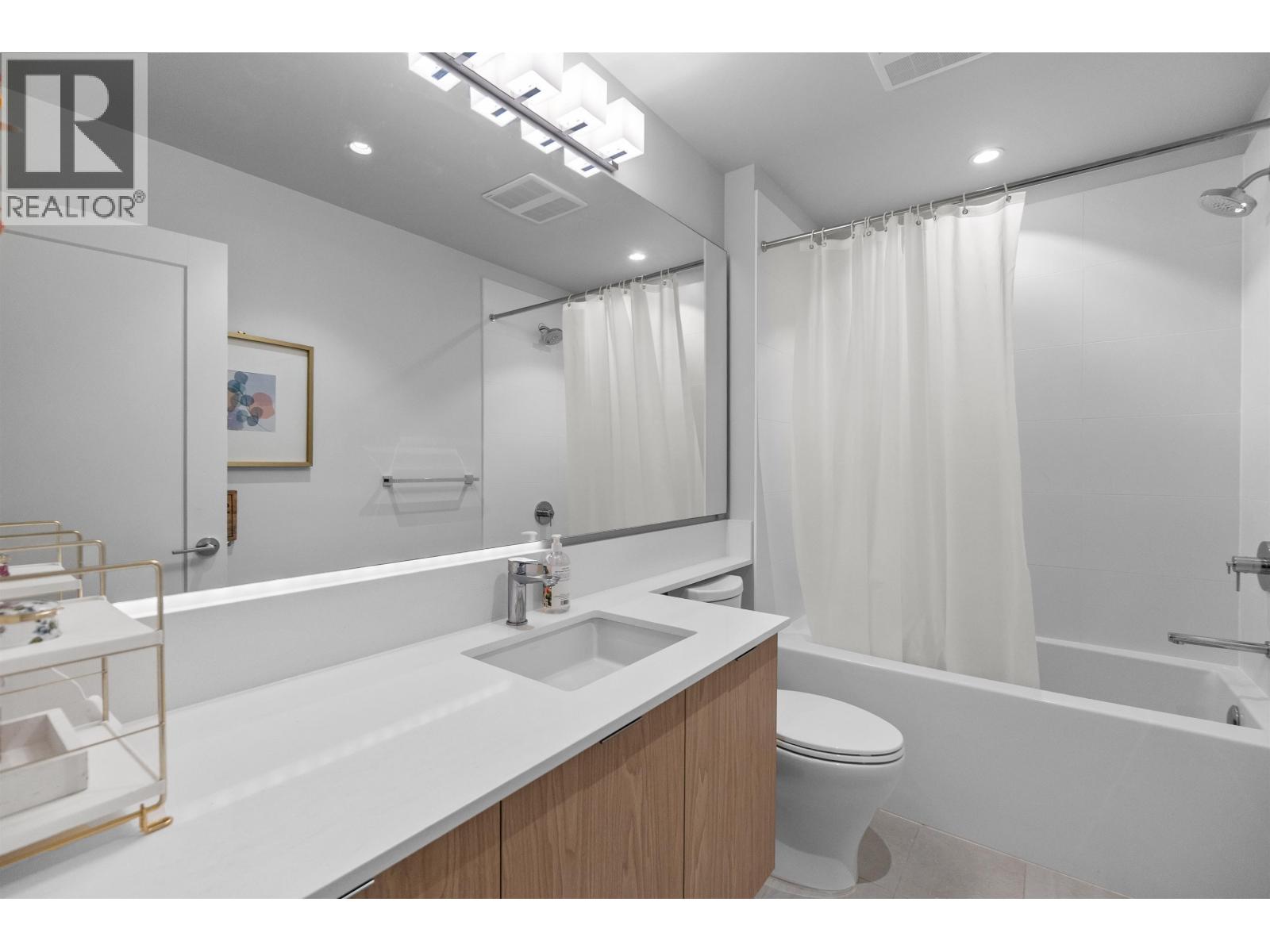 41245 Highline Place Property Photo 28