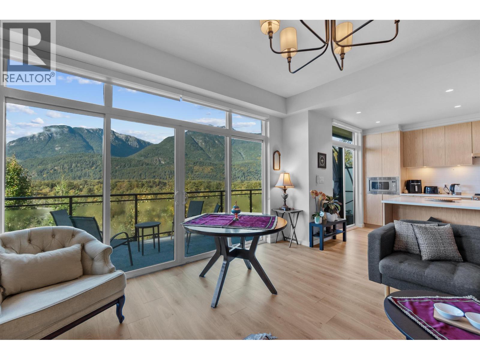 41245 Highline Place Property Photo 29
