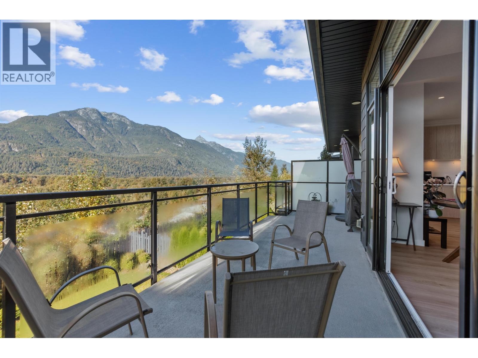 41245 Highline Place Property Photo 31