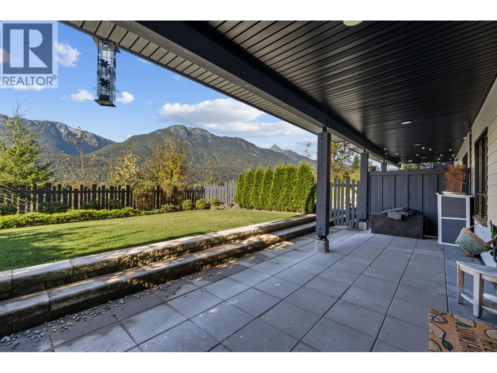 41245 Highline Place Property Photo 34