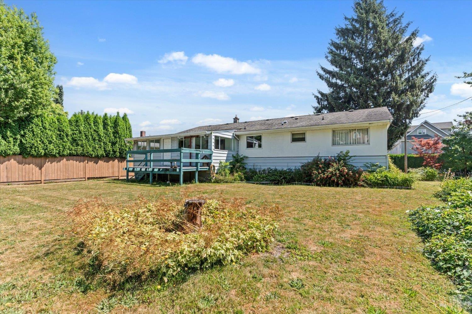 9481 Woodbine Street Property Photo 34
