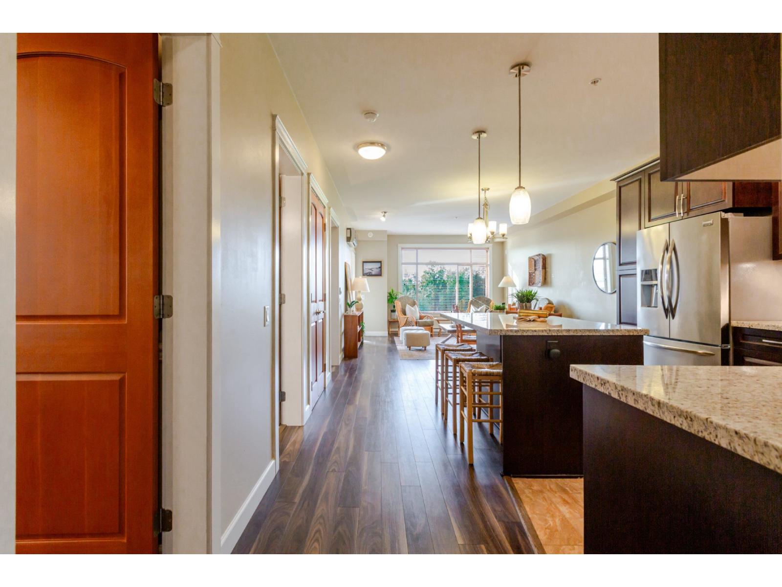 506 8157 207 Street Property Photo 3