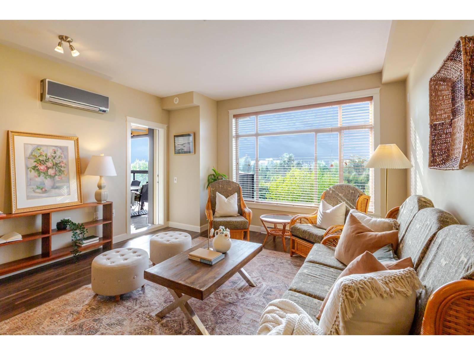 506 8157 207 Street Property Photo 15