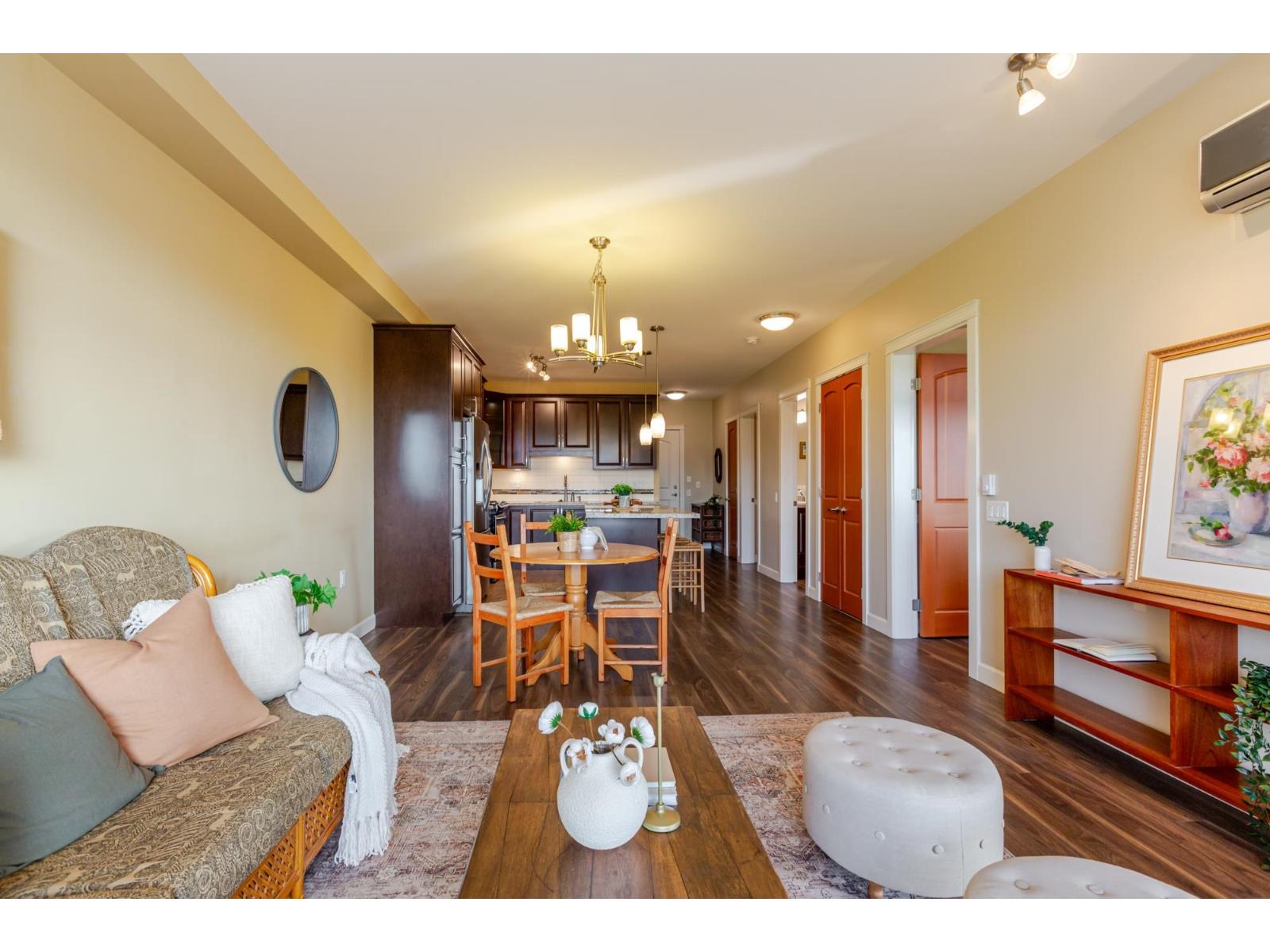 506 8157 207 Street Property Photo 17