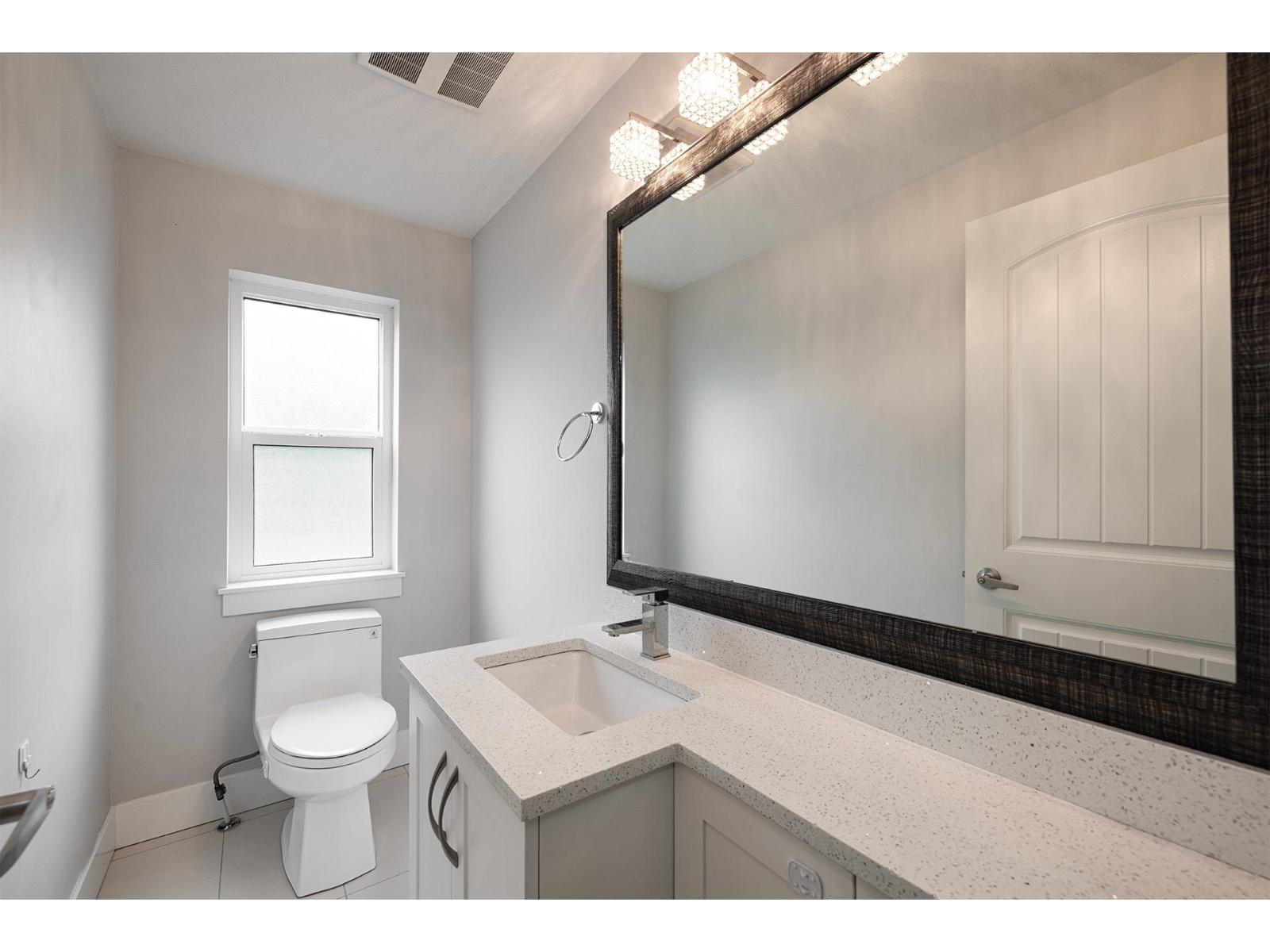 27 14660 105a Avenue Property Photo 10