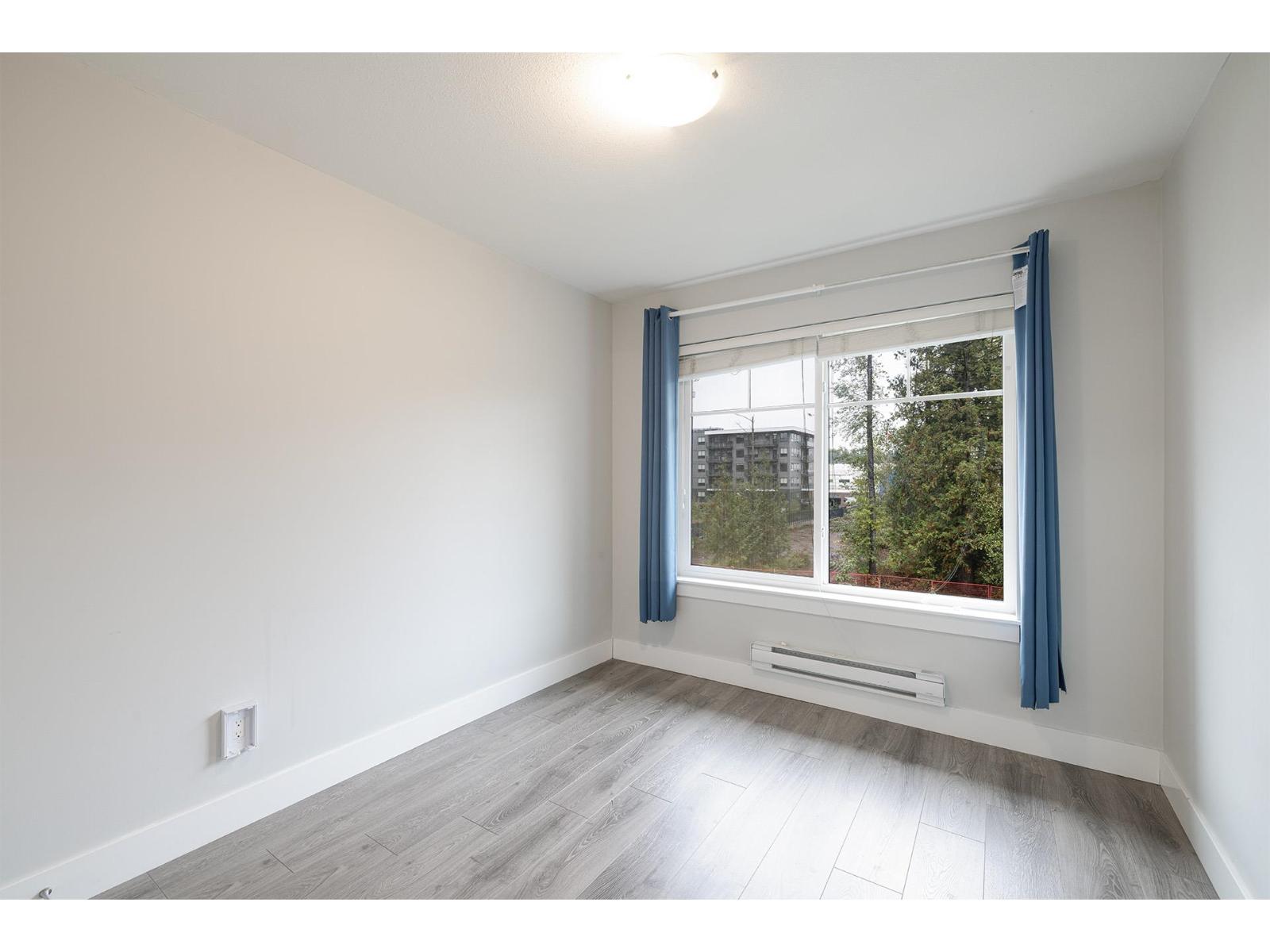 27 14660 105a Avenue Property Photo 19