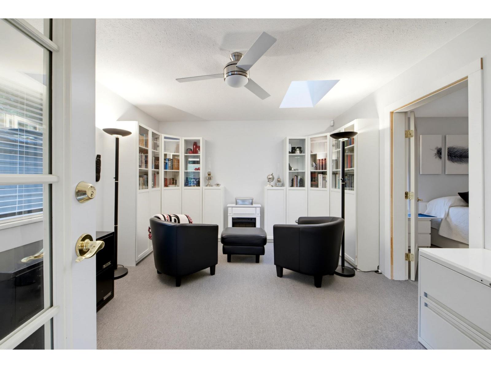 7269 150a Street Property Photo 21